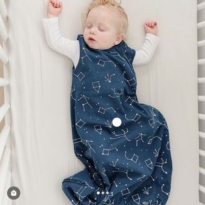Woolino Basic ‘ Night Sky’ 0-6 months Sleep Sack